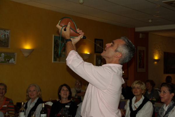 Patrick en démonstration à la gourde !