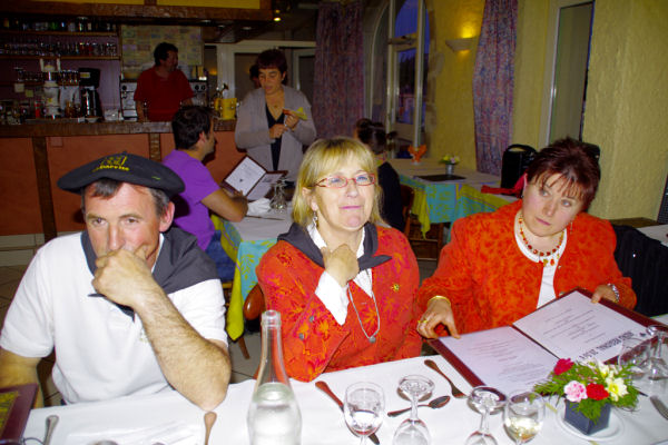 Christian, Marie-Chantal et Christine à la soupe