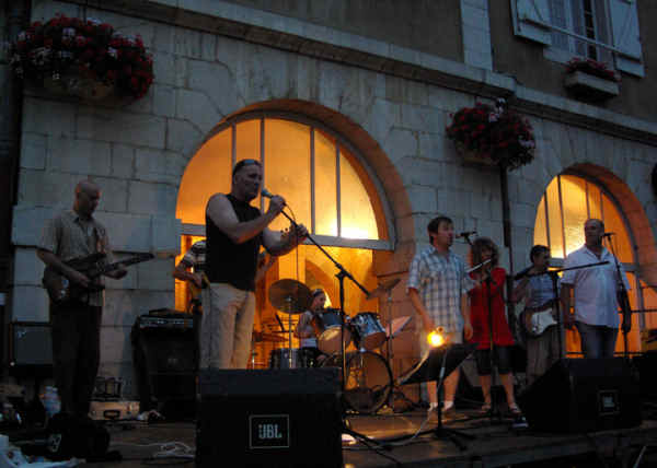 Le groupe Parpalhon a clôturé la soirée