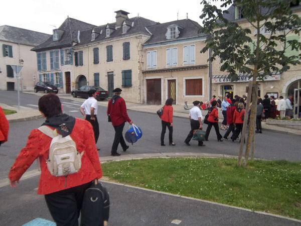 Les Esbarrits s'en vont chanter à l'Estaminet